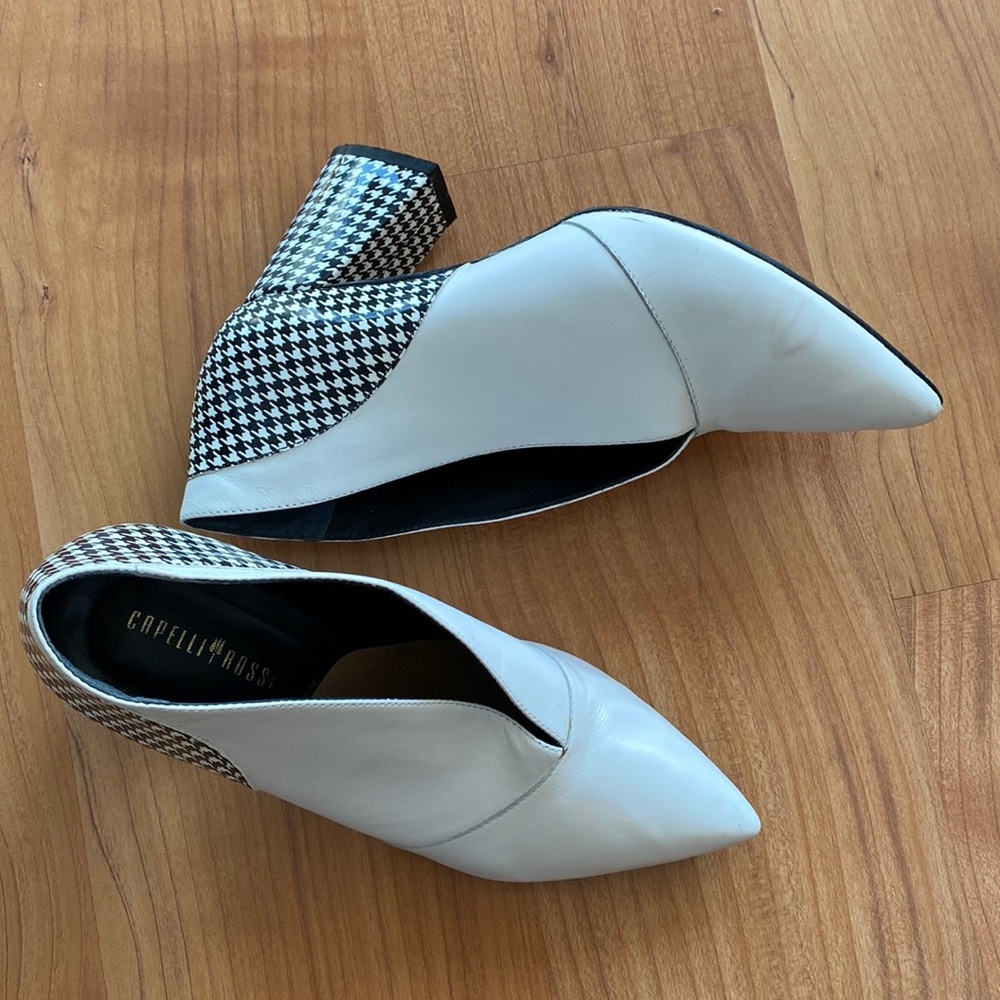 Capelli Rossi heels